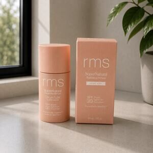 $49 New RMS Beauty SuperNatural Radiance Serum SPF 30 Light Aura 30ml Sunscreen